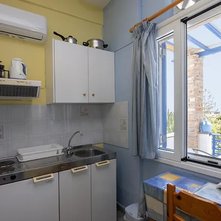 Irini In Tinos Agios Ioannis (Tinos)