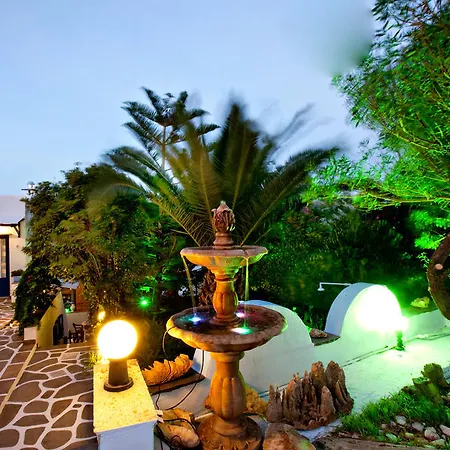 Irini In Tinos Agios Ioannis (Tinos)