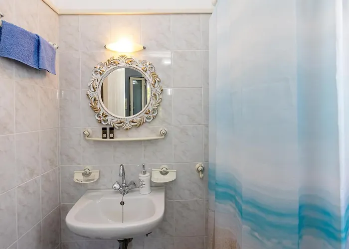 Irini In Tinos アパート