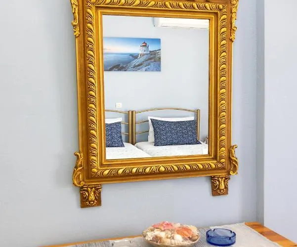 Irini In Tinos アパート