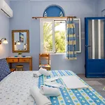 Irini In Tinos Apartment