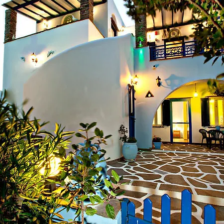 Irini In Tinos 아기오스 이오니스